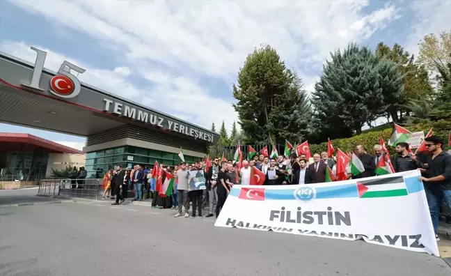 Kayseri Üniversitesinde Filistin için destek yürüyüşü