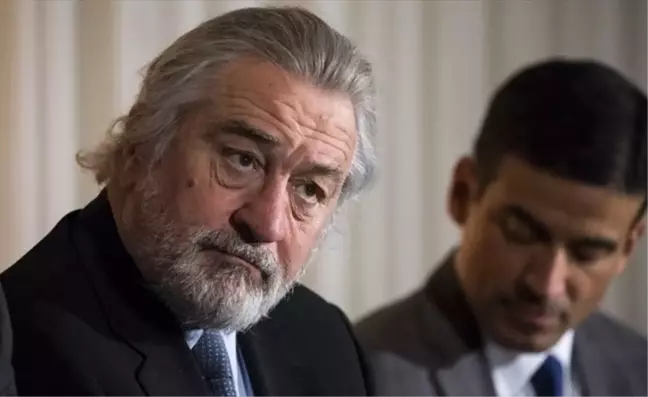 Robert de Niro'dan Medyaya 100 Bin Dolar Ödül Teklifi