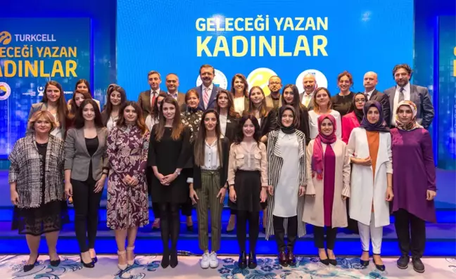 TOBB ve Turkcell Desteğiyle Türkiye'nin Dijital Kalkınmasına Kadın Eli Değecek
