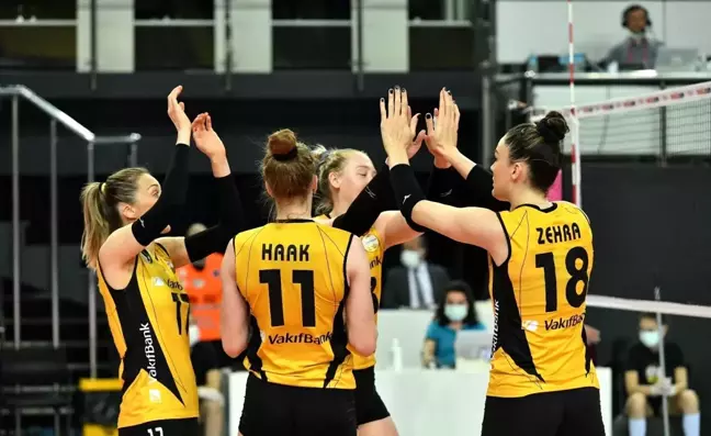 VakfıBank final serisinde durumu 2-0'a getirdi