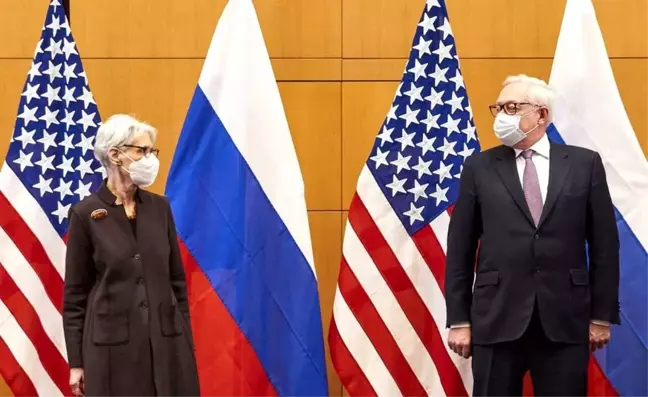 Ukrayna krizi: Rusya ve Batı görüşse de riskler devam ediyor