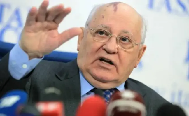 Eski Sovyetler Birliği Lideri Gorbaçov'dan Batı'ya Eleştiri