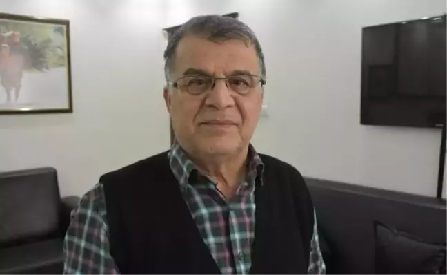 Aşık Veysel'e ait olduğu iddia edilen 'Çay var içersen' sözü tartışma konusu oldu