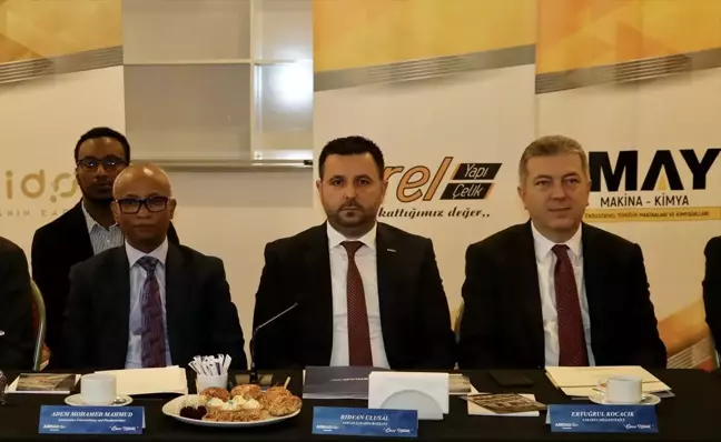 Sakarya'da Uluslararası Ekonomi, Vizyon ve İş Geliştirme Toplantısı düzenlendi