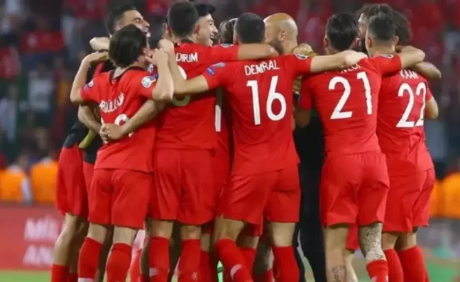 Milli maç ilk 11 belli oldu mu? Türkiye - Letonya maçı ilk 11 listesi! Türkiye - Letonya maçımda kadroda kimler var?