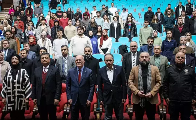 Uşak Üniversitesinde Filistin Davamız ve Kudüs Konulu Panel Düzenlendi
