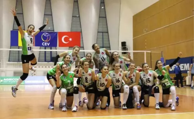 Stiinta Bacau-Bursa Büyükşehir Belediyespor: 1-3