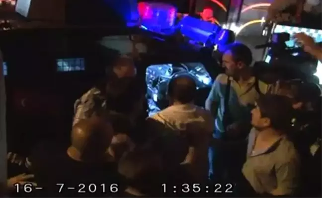 Tankta Yakalanan Polisten Dalga Geçer Gibi Savunma