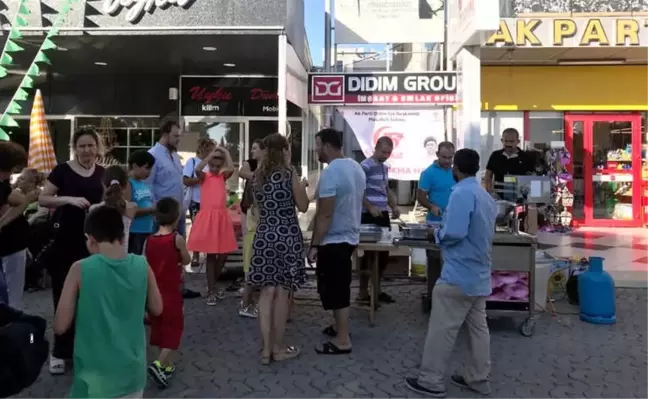 Didim AK Parti 15 Temmuz Şehitleri İçin Lokma Döktürdü