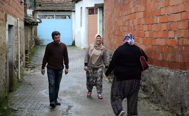 Gelin Geldiği Köyün Muhtarı Olmak İstiyor