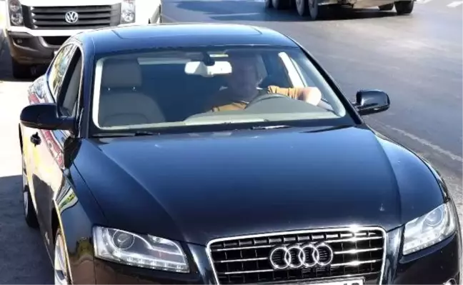 Otomobilde uyuyan sürücü alkollü çıktı, 'Civan gibiyim' dedi