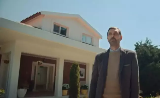 Kağıt Ev oyuncuları, Kağıt Ev oyuncuları isimleri!