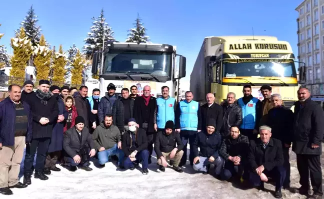 Ahlat'tan Suriye'ye iki yardım tırı gönderildi