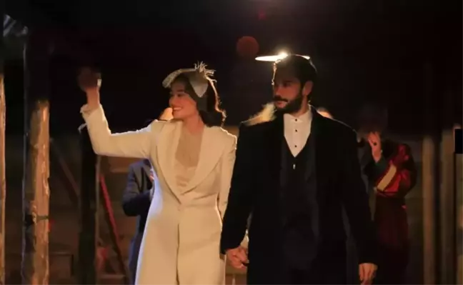 Kanunsuz Topraklar ne zaman? Kanunsuz Topraklar bitti mi, neden yok? 16 Şubat FOX yayın akışı bugün! Kanunsuz Topraklar hangi kanalda?
