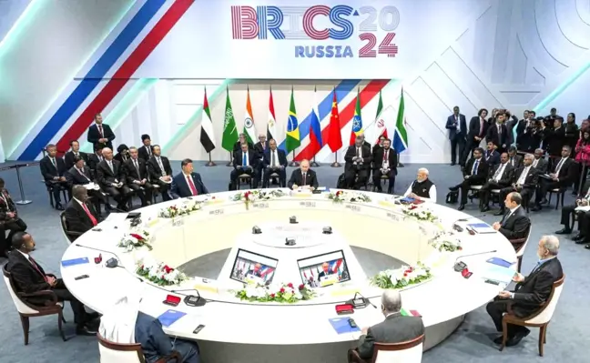 Putin: BRICS Ülkeleri Sözde Değil, Fiilen Sorumluluk Üstleniyor