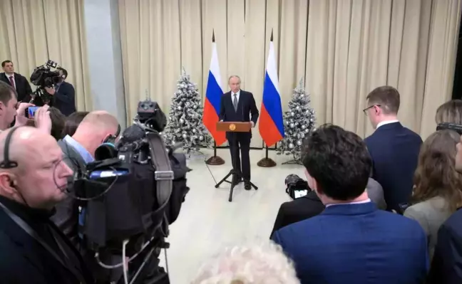 Putin: Slovakya, Ukrayna-Rusya Ateşkes Müzakerelerine Ev Sahipliği Yapmaya Hazır