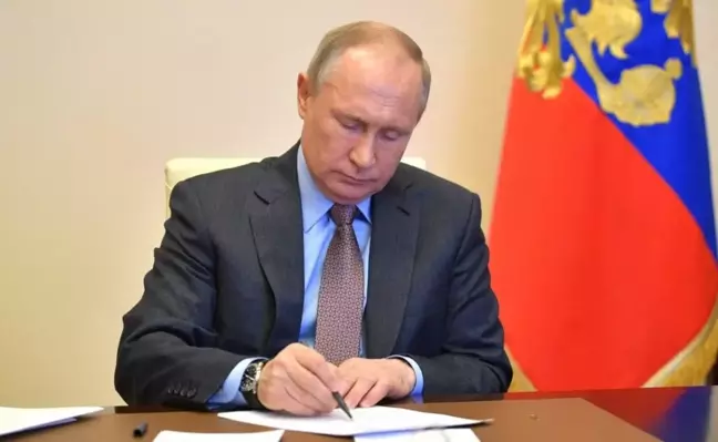 Putin, Ukrayna ile Müzakerelerde Rus Heyetini Onayladı