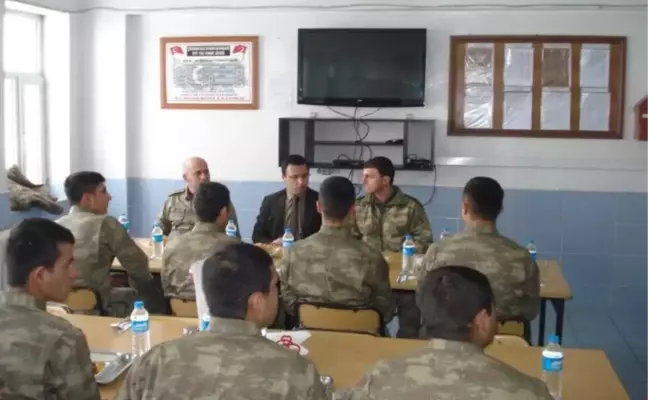 Kaymakam Uzan'dan Jandarmaya Ziyaret