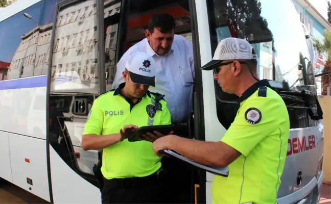 Alaşehir'de öğrenci servisleri denetlendi