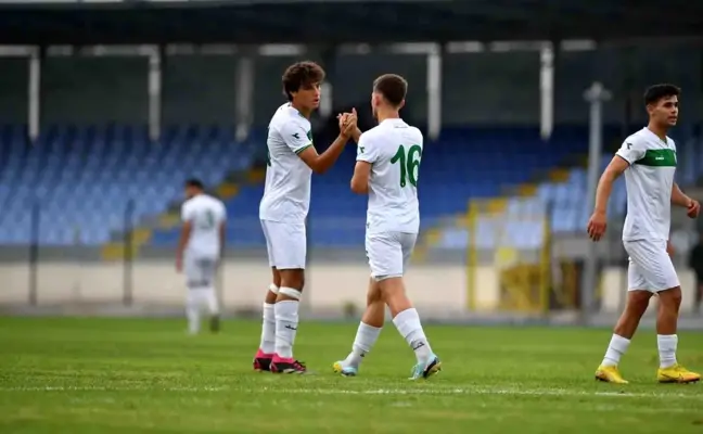 Bursasporlu 26 Futbolcunun Lisansı Yayımlandı