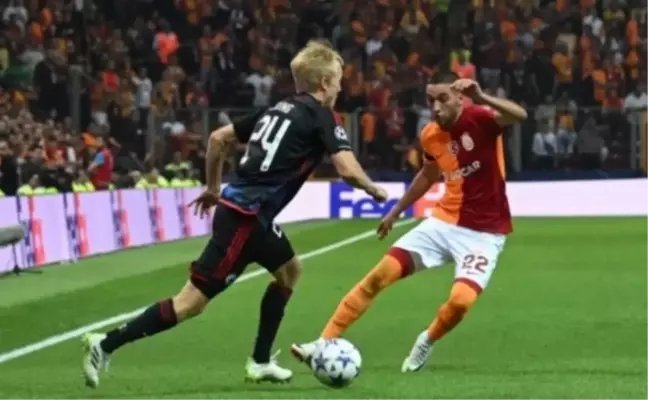 Manchester United - Galatasaray maçını şifresiz yayınlayan kanallar hangileri?