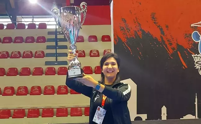Muğla'dan Taekwondo Antrenörü Naz Göktaş Romanya'da Milli Takım Antrenörü olarak görevlendirildi