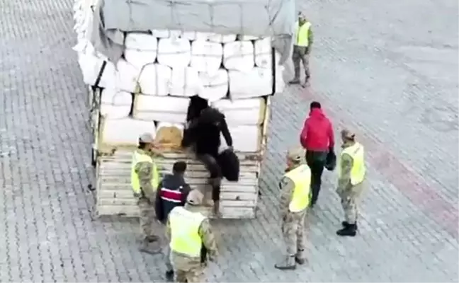 Van'da Düzensiz Göçmen Kaçakçılığına Geçit Yok