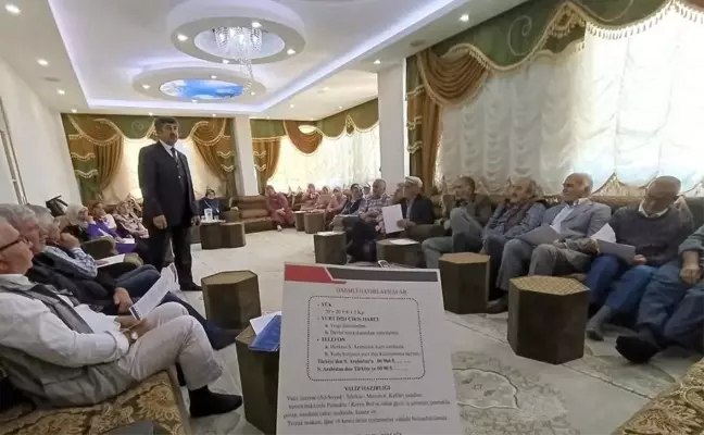 Mersin'de Hacı Adaylarına Hac Hazırlık Kursları Düzenlendi