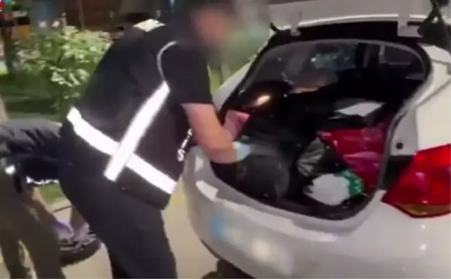Batman'da Kaçakçılık Operasyonu: 20 Cep Telefonu ve 90 Paket Sigara Ele Geçirildi