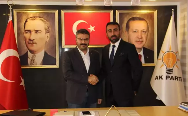 Aday Adayı Eşin, Ekibiyle Birlikte AK Parti İl Başkanlığı'na Ziyaret Etti