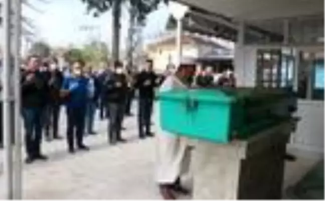 Annesinin elleriyle boğarak öldürdüğü Ali, Manisa'da toprağa verilecek (2)