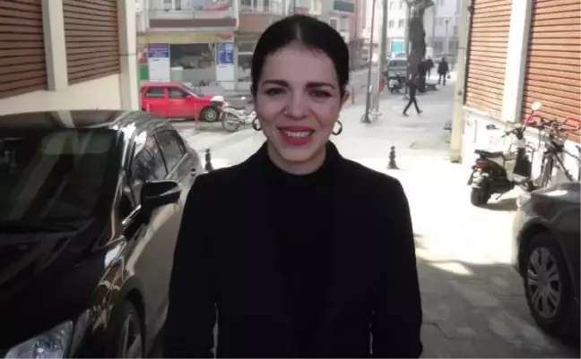 Hiç görmediği ve varisi olduğu tarihi kaleyi gezmek istiyor