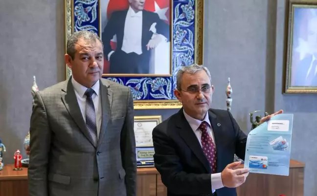 Kütahya'da esnafa Bereket Kart desteği