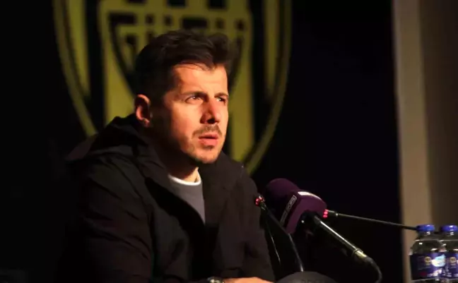 Emre Belözoğlu: Zemin Hala Kötü