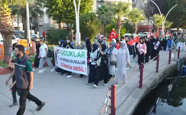 Karamürsel'de Hamas liderine suikast ve İsrail saldırıları protesto edildi