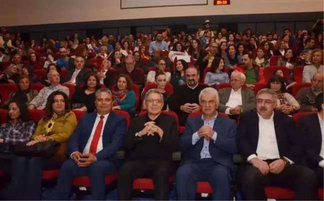 Zülfü Livaneli'ye Onur Ödülü
