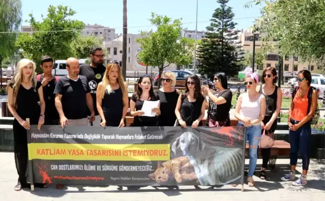 Hayvan Severlerden 'Yasa Tasarısı' Tepkisi