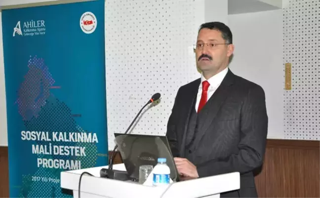Vali Haktankaçmaz: