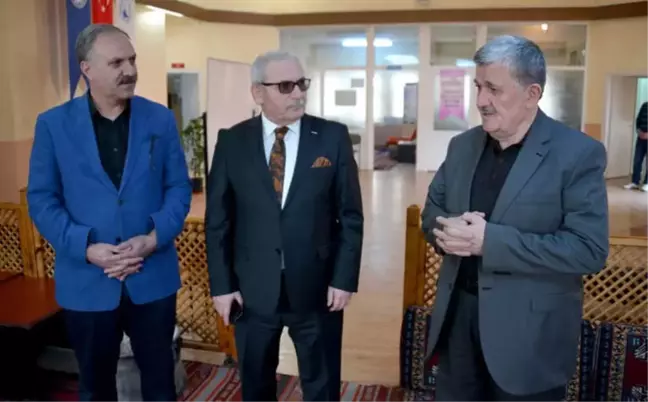 Sivas Belediyesi'nden Üniversite Öğrencilerine İşaret Dili Kursu