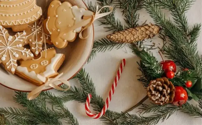 Ginger Bread | Zencefilli Tarçınlı Yılbaşı Kurabiyesi Tarifi