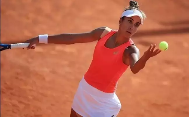 Roland Garros elemelerinde Çağla Büyükakçay ve Altuğ Çelikbilek ikinci turda