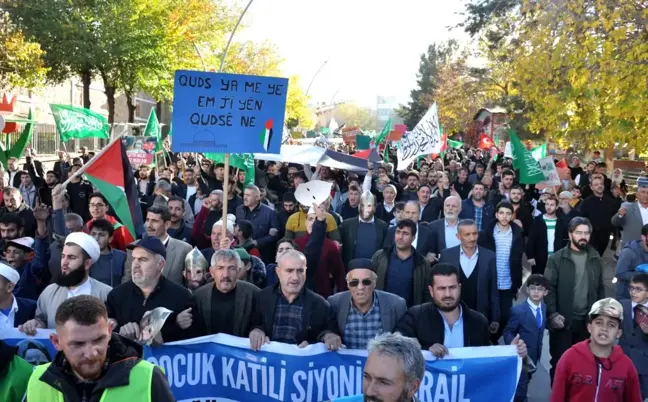 Muş'ta İsrail'in Gazze'ye yönelik saldırıları protesto edildi