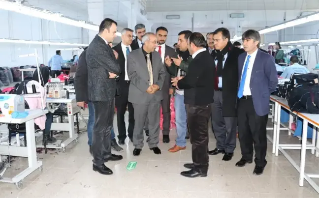 Rektör Battal ve Senato Üyelerinden Tekstilkente Ziyaret