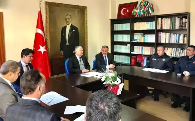 Develi'de Uyuşturucu ve Bağımlılıkla Mücadele Toplantısı Yapıldı