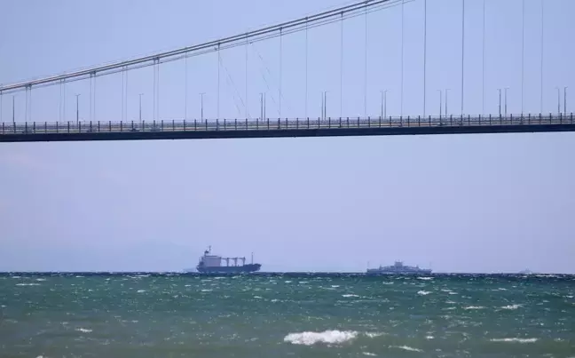 Çanakkale haber! Ukrayna'dan yola çıkan mısır yüklü gemi Çanakkale Boğazı'ndan geçti