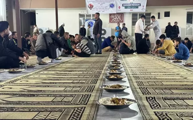 TDV, Kerkük'te İhtiyaç Sahibi Ailelere Gıda Yardımı Yaptı