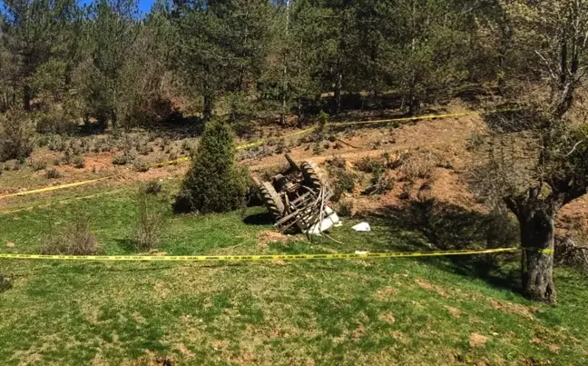 Kütahya'da Traktör Kazası: Çiftçi Hayatını Kaybetti