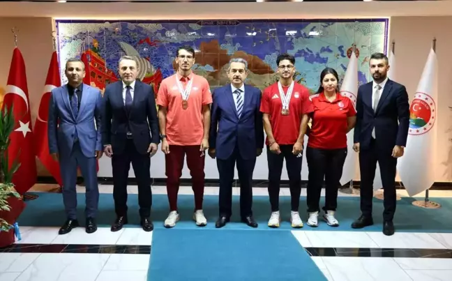 Şırnaklı Görme Engelli Sporcular Rekor Kırarak Şampiyon Oldu