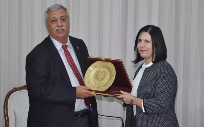 KKTC Meclis Başkanı Siber, RTÜK Yetkililerini Kabul Etti
