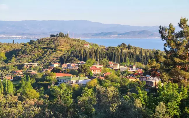 Edremit'in 20 Köyü 12 Ay Turist Ağırlıyor